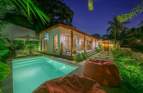Petulu Villa | Villa Bergamo by DH