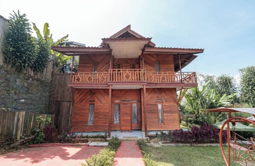 Pangalengan House | RB Cottage Resort by ARBA