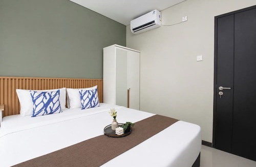 Jakarta Apartment | Cozy Living 2Br Nifarro Park Apartment