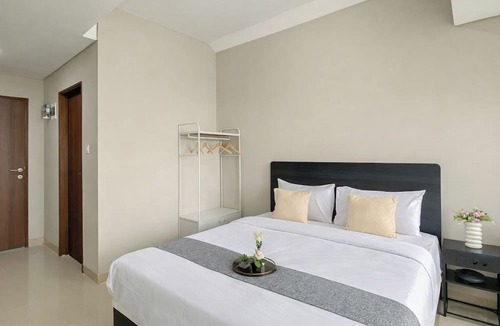 Bogor Apartment | Neat Studio For 2 Pax At Royal Sentul Park Apartment