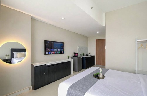 Bogor Apartment | Neat Studio For 2 Pax At Royal Sentul Park Apartment