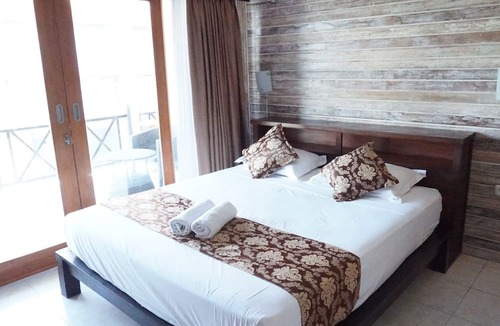 Jungut Batu Hotel | Nyuh Gading Home Stay Lembongan