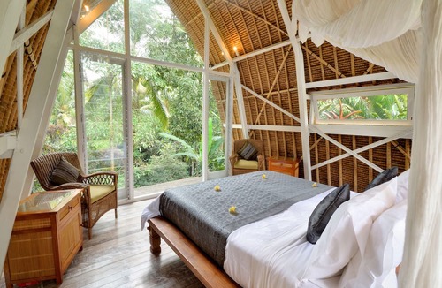 Melayang Villa | Jendela di Bali Villa