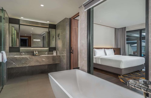 Pontianak Hotel | Novotel Pontianak Convention Centre
