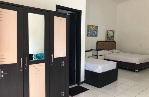 Trawas Villa | Sinar Express Villa