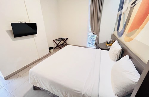 Jakarta Hotel | Hotel 88 Kedoya Jakarta