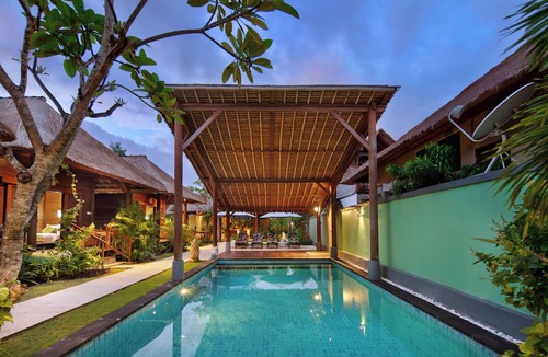 Jungut Batu Hotel | Gecko Villa & Bungalows