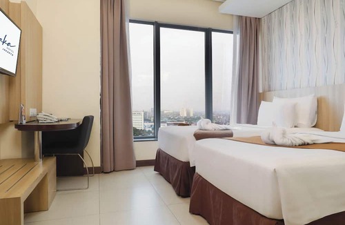Jatinegara Hotel | Vasaka Hotel Jakarta managed by DAFAM