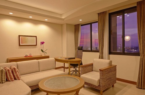 Cikarang Hotel | AXIA South Cikarang Service Apartment