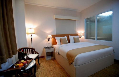 Cipete Selatan Hotel | Grand Kasira