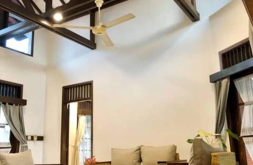 Baranangsiang Hotel | Citrus House Hotel