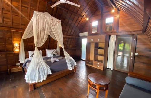 Petulu Villa | Shivananda Antique Villas by EPS