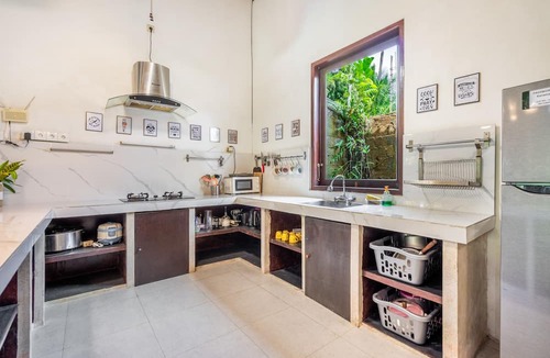 Sengkidu Villa | Surya Villa Manggis - 3BR Private Pool, 2 Min to Candidasa