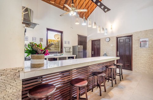 Sengkidu Villa | Surya Villa Manggis - 3BR Private Pool, 2 Min to Candidasa