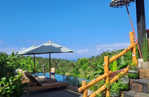 Seraya Barat House | Hidden Villa with the best Nature View