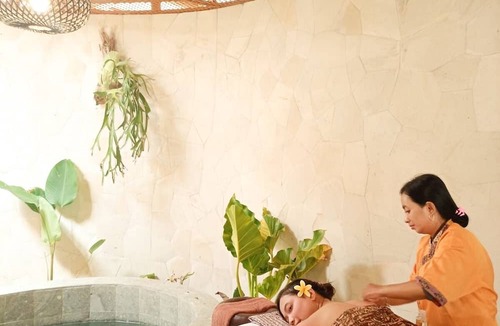 Ambarawa Villa | DUSUN THE VILLAS