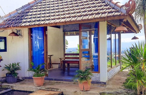 Dinoyo Villa | Villa Kebon Jeruk Syariah Malang by ecommerceloka