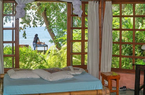 Bukti Villa | Ciliks Beach Garden