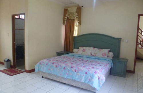 Cipanas Villa | Kota Bunga BB