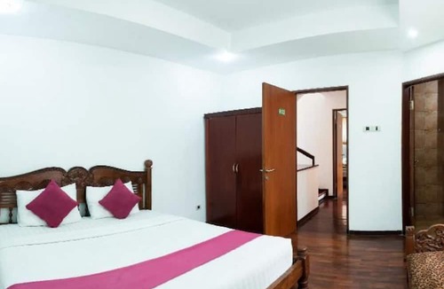 Oro Oro Ombo Villa | Villa Lovender Klub Bunga A14