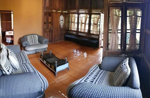 Sukarami Villa | T-Rooms Homestay Bandara
