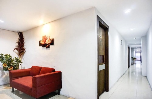 Medan House | Stylish DBL Suite Escape W/Free WiFi and Parking