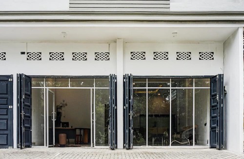 Medan House | Cozy Double Escape W/Free WiFi and Parking