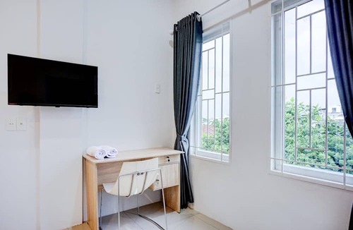 Medan House | Stylish DBL Suite Escape W/Free WiFi and Parking