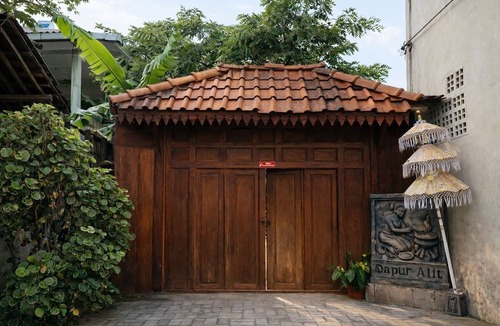 Kasihan Villa | Dapur Alit Villas