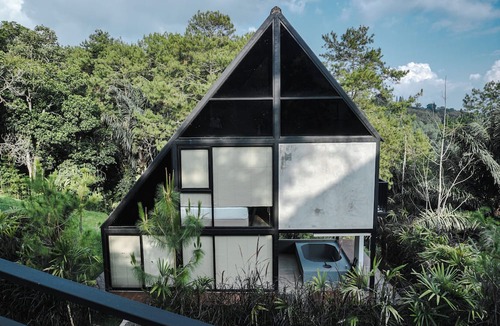 Lembang Villa | Solitude Villa Tahura