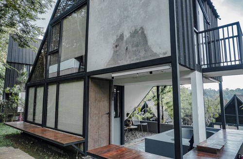 Lembang Villa | Solitude Villa Tahura