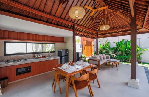 Seseh Villa | Three Brothers Villas and Suite Munggu