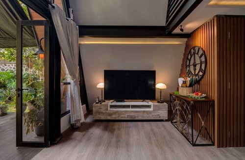 Ciloto Villa | Intragama Villa