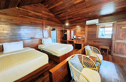Raja Ampat Villa | ANDAU DIVE RESORT - RAJA AMPAT