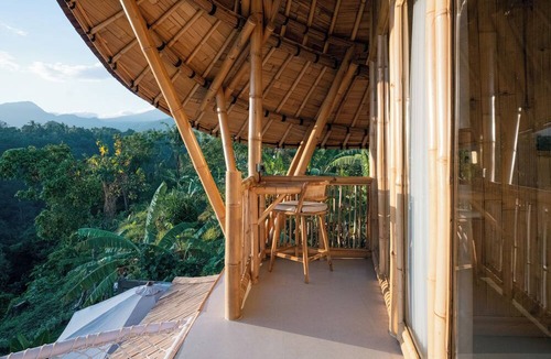 Sukasada Villa | Damuh Alam