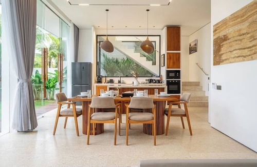 Ungasan Villa | Modern 3BR villa - Ocean View & Rooftop, Pool