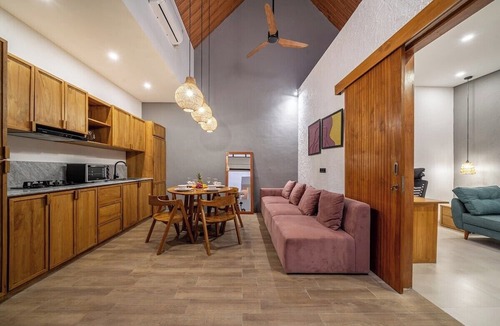 Padangsambian Klod Villa | Peaceful 1BR Retreat w Pool in Prime Seminyak