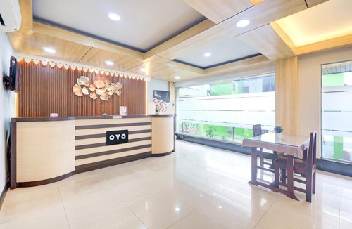 Tanjung Duren Utara House | Luxury Twin Stay with Free WiFi and Parking