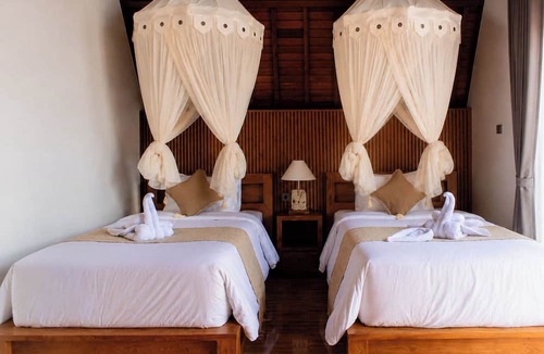 Menanga Villa | Villa lereng agung