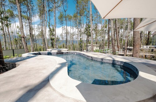 Toya Bungkah Cabin | La Pino Mount Batur and Hot Spring