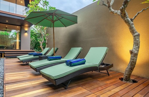 Dyanapura Villa | The Continental 8 bedroom luxury Seminyak