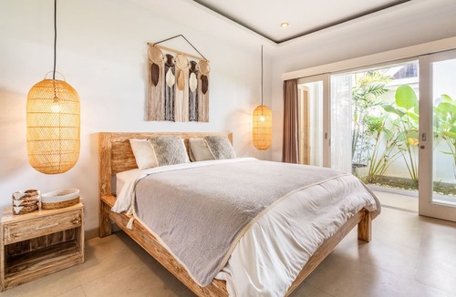 Berawa Villa | Jungle Amaranth Villa Canggu - Exclusive 3BR Retreat with Pool, Modern Amenities and Top Location