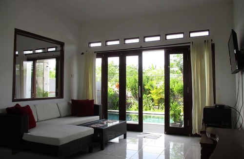 Kalianget Villa | Villa Dencarik