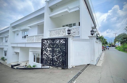 Cisarua Villa | RRR Luxury Villas