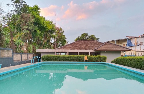 Cisarua Villa | Villa Estria