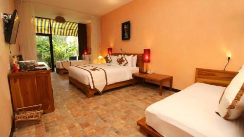 Kedewatan Hotel | Jungle Retreat by Kupu Kupu Barong