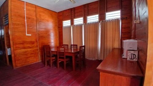 Arborek House | de Tambower Guest House Arborek Raja Ampat