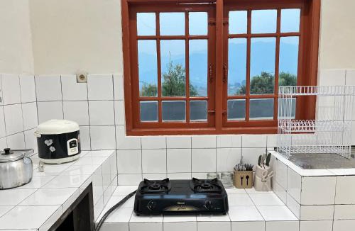 Cisarua Villa | Villa Kay Terrace