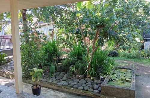 Bayan House | Rumah Kawan Homestay and Trekking