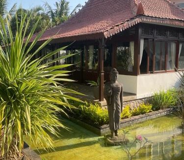 Bandengan Hotel | Chill Retreat-Jepara